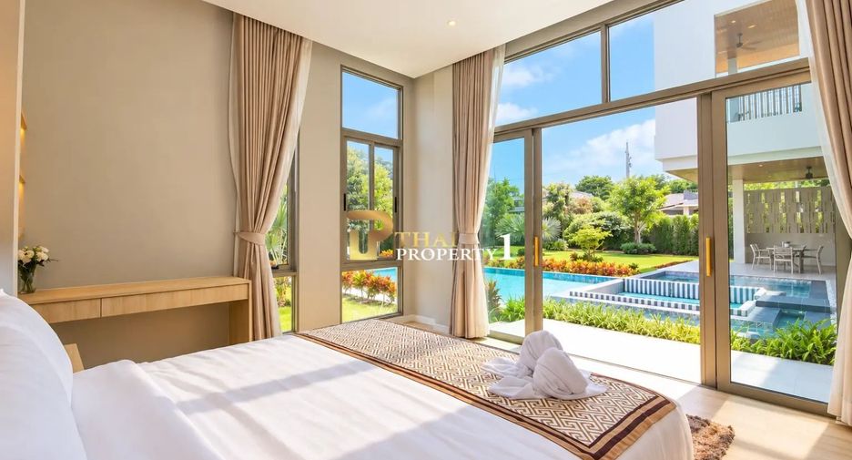 For sale 4 ベッドルーム villa in Hua Hin, Prachuap Khiri Khan