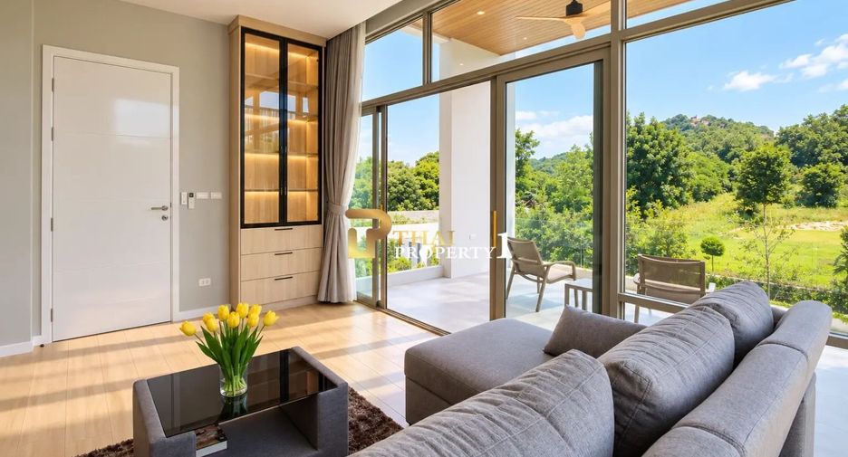 For sale 4 ベッドルーム villa in Hua Hin, Prachuap Khiri Khan