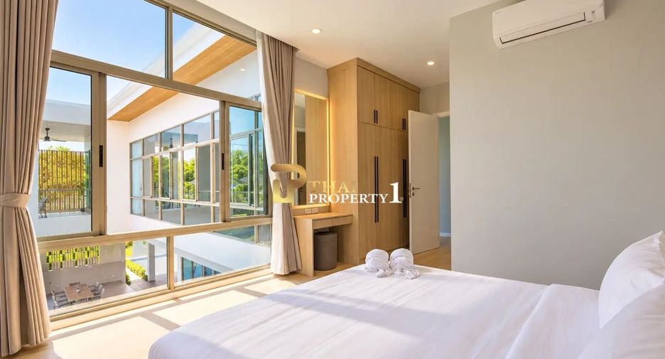 For sale 4 ベッドルーム villa in Hua Hin, Prachuap Khiri Khan