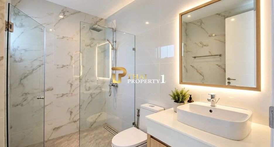 For sale 4 ベッドルーム villa in Hua Hin, Prachuap Khiri Khan