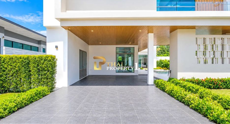 For sale 4 ベッドルーム villa in Hua Hin, Prachuap Khiri Khan