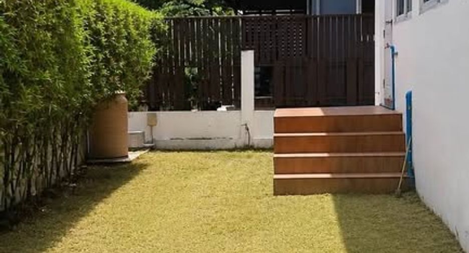 Haus zur Miete mit 3 Zimmer in Saraphi, Chiang Mai