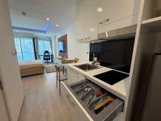 À louer studio condo à Bang Lamung, Chonburi