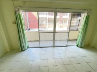 For sale 1 Beds townhouse in Ban Bueng, Chonburi