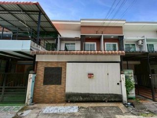Casa adosada en venta de 1 habitaciones en Doi Saket, Chiang Mai