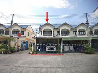 For sale 1 Beds townhouse in Ban Bueng, Chonburi
