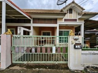 For sale 1 Beds townhouse in Ban Bueng, Chonburi
