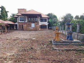 Продажа 1 кровать дом в Sawankhalok, Sukhothai