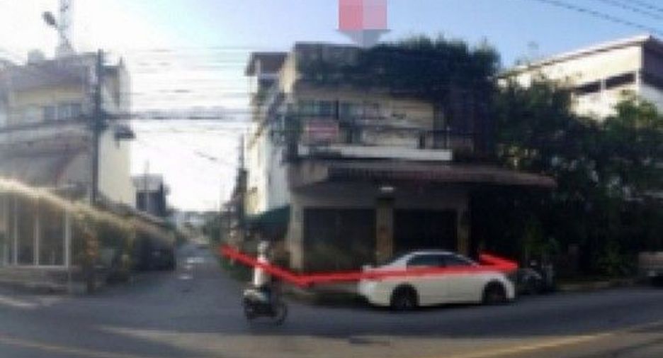 Casa adosada en venta de 1 habitaciones en Phrom Khiri, Nakhon Si Thammarat