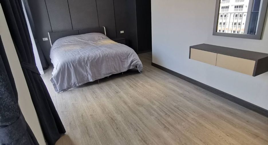 Hotel en alquiler de 3 habitaciones en Bang Lamung, Chonburi