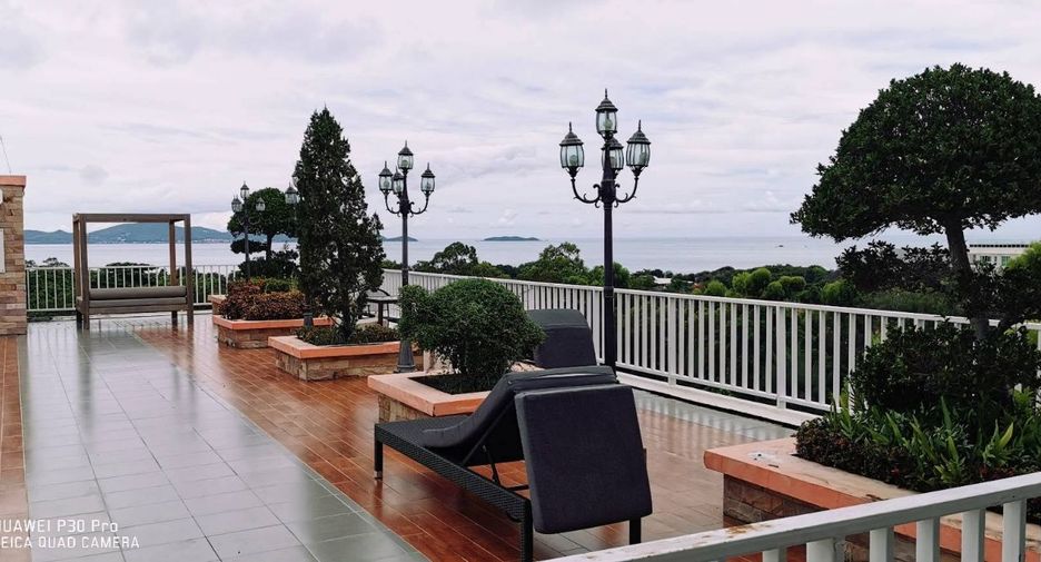 Hotel en alquiler de 3 habitaciones en Bang Lamung, Chonburi