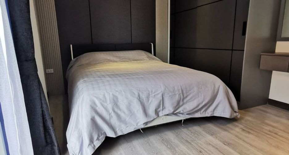Hotel en alquiler de 3 habitaciones en Bang Lamung, Chonburi