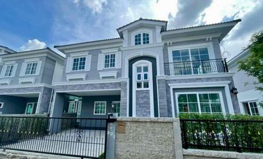 For rent 4 bedrooms house in Mueang Samut Prakan, Samut Prakan