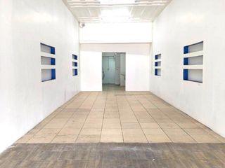 Gewerbefläche zur Miete und zum Kauf mit 3 Zimmer in Mueang Samut Prakan, Samut Prakan