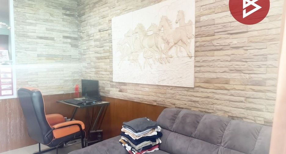 À vendre 3 chambres maison à Ban Hong, Lamphun