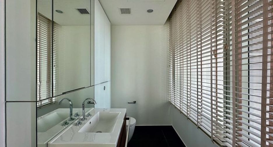 Condo en venta de 2 habitaciones en Pathum Wan, Bangkok