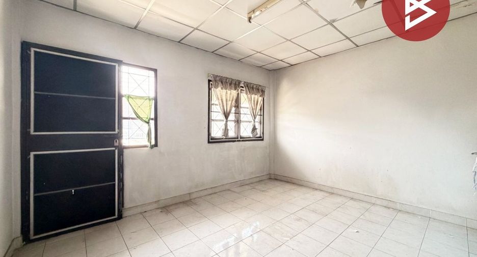 Casa adosada en venta de 2 habitaciones en Thawi Watthana, Bangkok