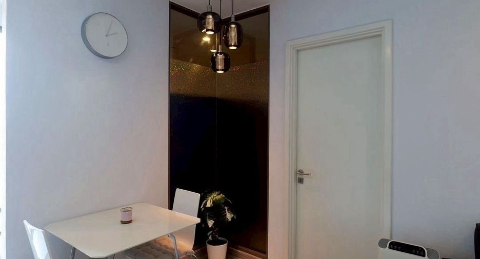 Condo en alquiler de 1 habitaciones en Khlong Toei, Bangkok