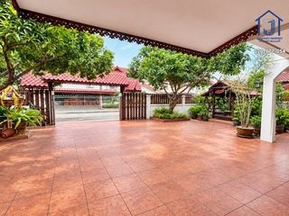 Haus zum Kauf mit 3 Zimmer in Sai Mai, Bangkok