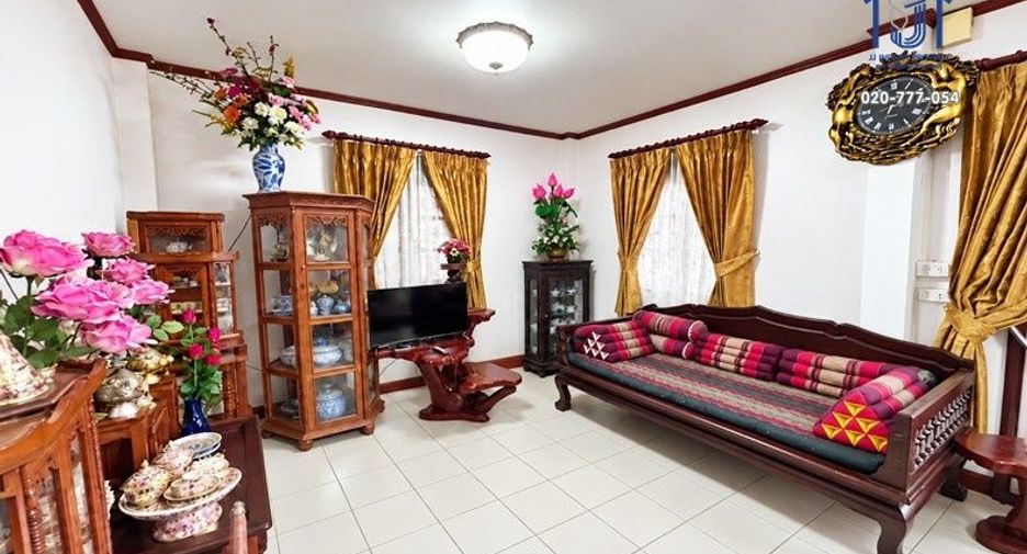 Haus zum Kauf mit 3 Zimmer in Sai Mai, Bangkok
