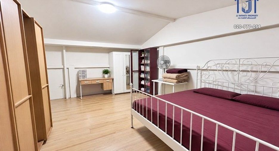 Haus zum Kauf mit 3 Zimmer in Sai Mai, Bangkok