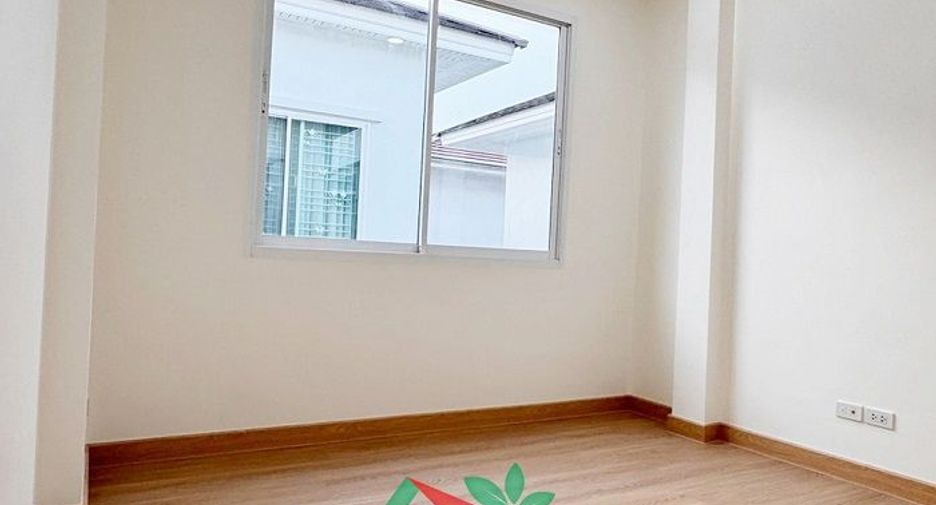 À vendre 5 chambres maison à Don Mueang, Bangkok
