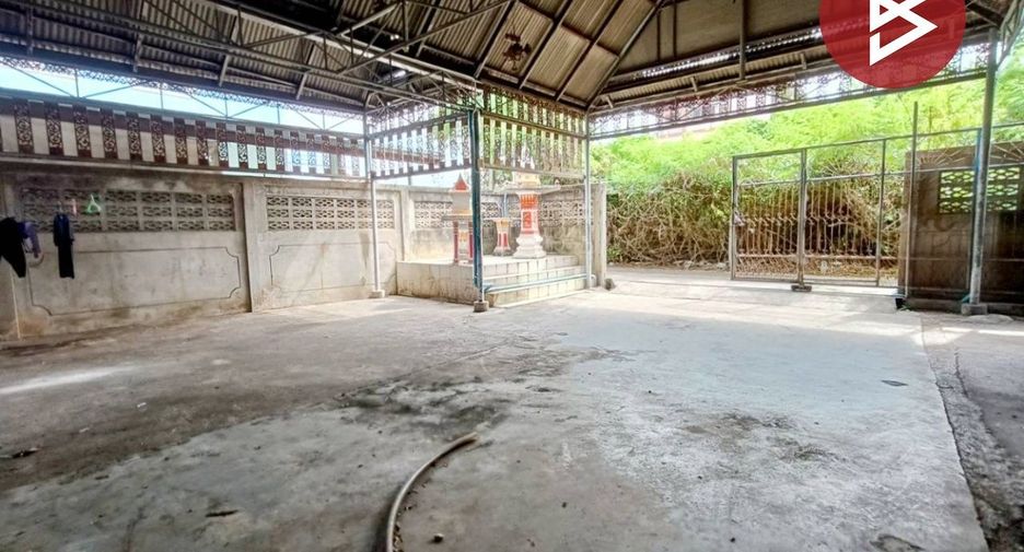 For sale 3 bedrooms house in Mueang Samut Songkhram, Samut Songkhram