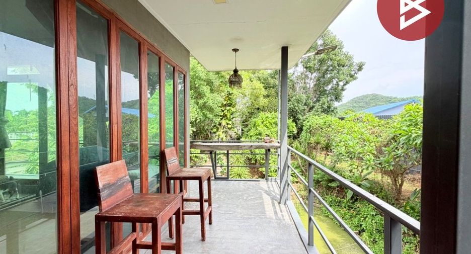 For sale 6 bedrooms house in Mueang Ratchaburi, Ratchaburi