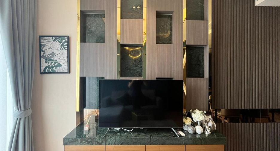 For sale 1 bed condo in Pathum Wan, Bangkok