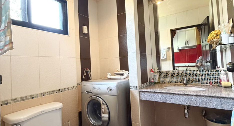 For sale 2 bedrooms condo in Mueang Chiang Mai, Chiang Mai