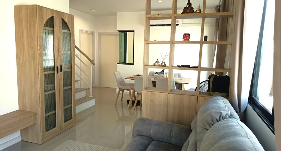 Casa en venta de 4 habitaciones en Mueang Samut Prakan, Samut Prakan