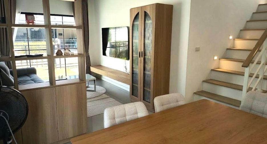 Casa en venta de 4 habitaciones en Mueang Samut Prakan, Samut Prakan