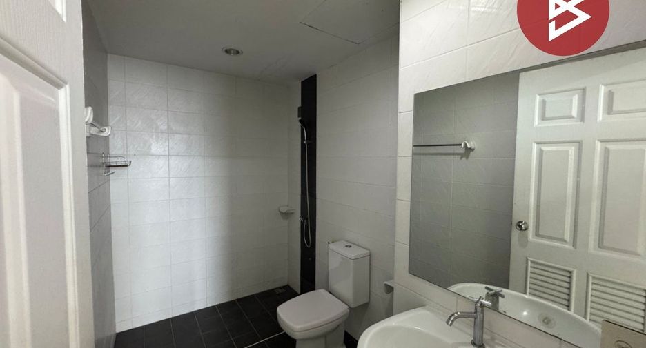 Gewerbefläche zur Miete und zum Kauf mit 8 Zimmer in Bang Bua Thong, Nonthaburi