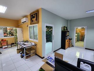 For rent and for sale 4 bedrooms warehouse in Mueang Samut Sakhon, Samut Sakhon