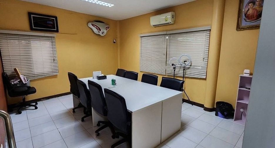 For rent and for sale 4 bedrooms warehouse in Mueang Samut Sakhon, Samut Sakhon