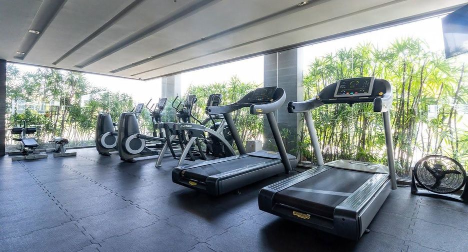 For sale 2 bedrooms condo in Khlong Toei, Bangkok