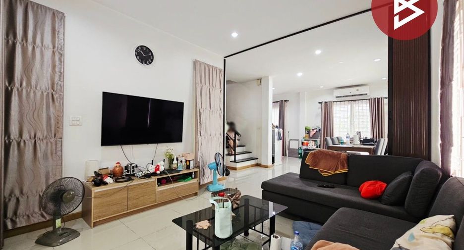 For sale 3 bedrooms house in Si Racha, Chonburi