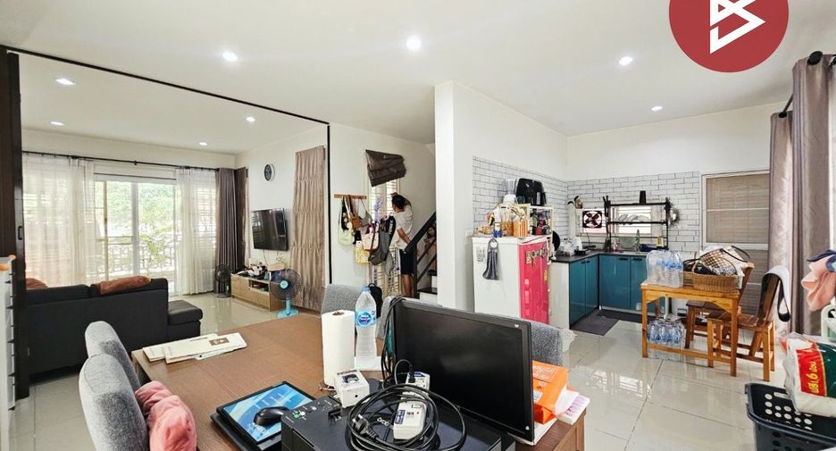 For sale 3 bedrooms house in Si Racha, Chonburi