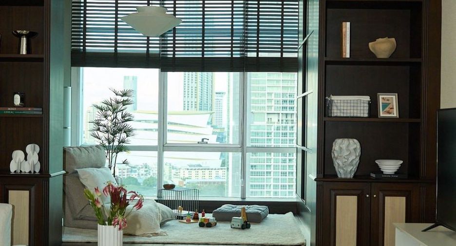 Wohnung zum Kauf mit 2 Zimmer in Sathon, Bangkok