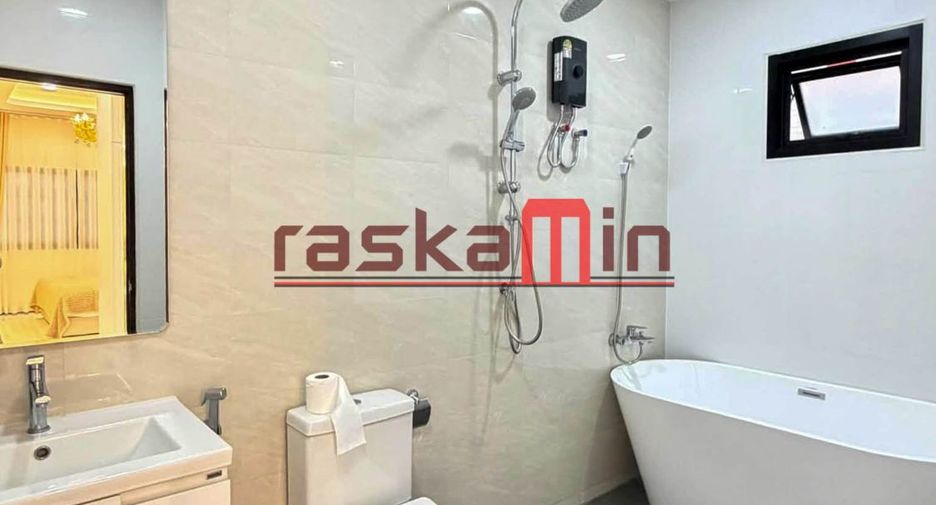 Haus zum Kauf mit 3 Zimmer in Bang Lamung, Chonburi