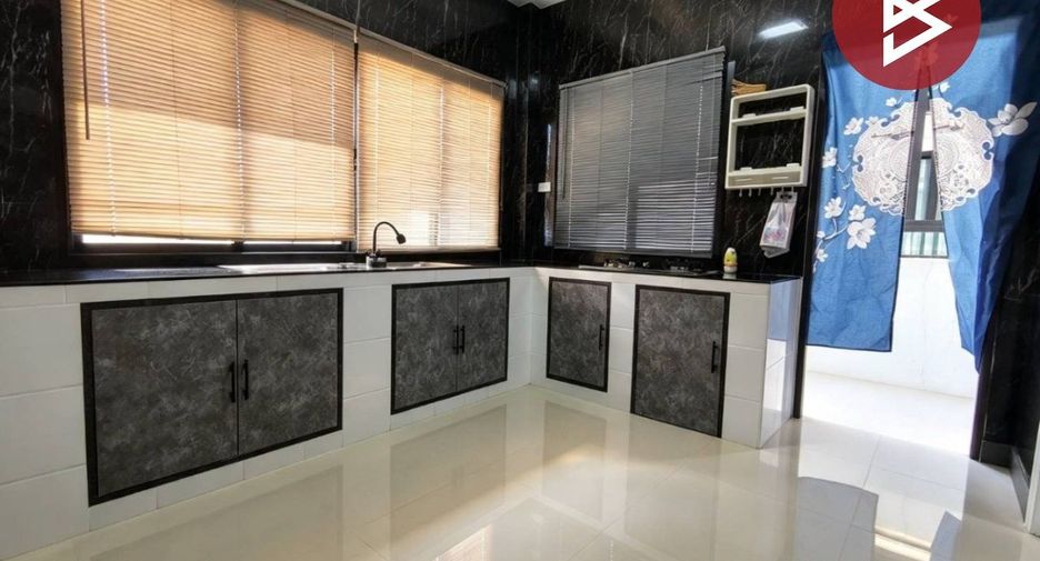 For sale 2 ベッドルーム house in Krathum Baen, Samut Sakhon