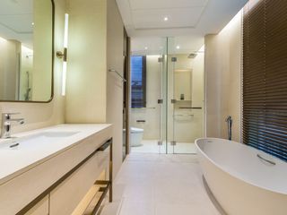 Condo en venta de 2 habitaciones en Pathum Wan, Bangkok