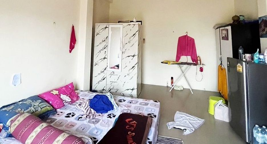 For sale 4 bedrooms retail Space in Bang Bua Thong, Nonthaburi