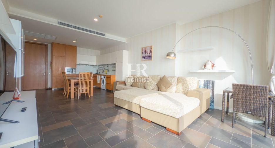 For rent 2 bedrooms condo in Bang Lamung, Chonburi