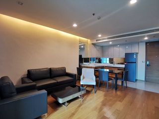Condo en alquiler de 2 habitaciones en Sathon, Bangkok