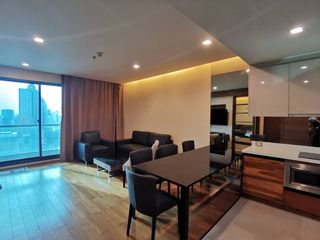 Condo en alquiler de 2 habitaciones en Sathon, Bangkok