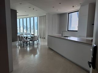 Wohnung zum Kauf mit 2 Zimmer in Khlong San, Bangkok