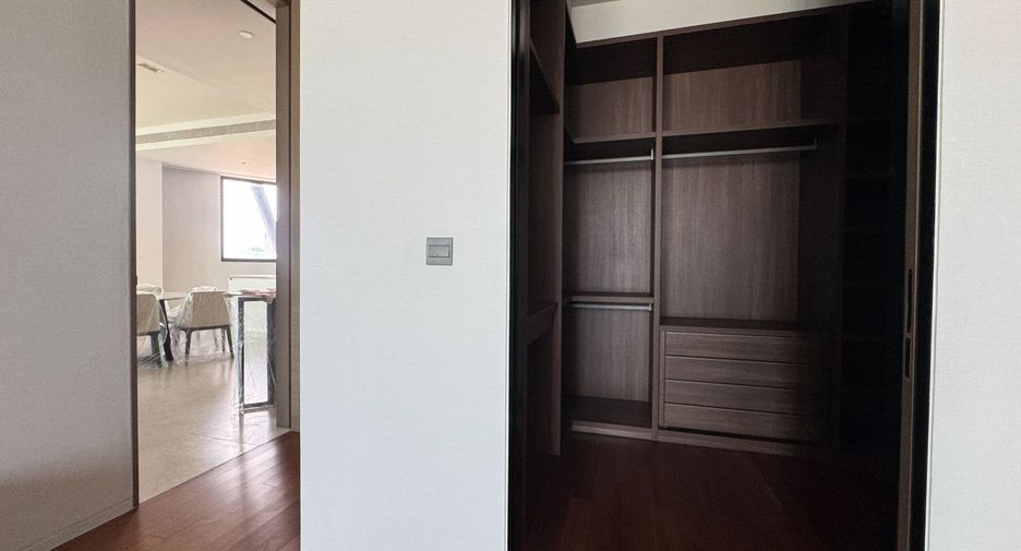 Wohnung zum Kauf mit 2 Zimmer in Khlong San, Bangkok