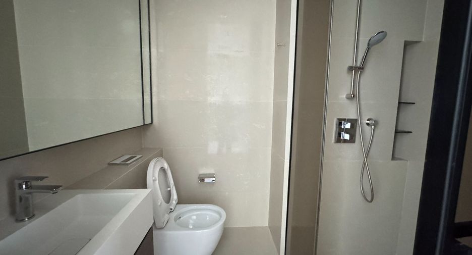 Wohnung zum Kauf mit 2 Zimmer in Khlong San, Bangkok