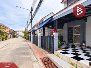 Casa adosada en venta de 4 habitaciones en Mueang Samut Sakhon, Samut Sakhon